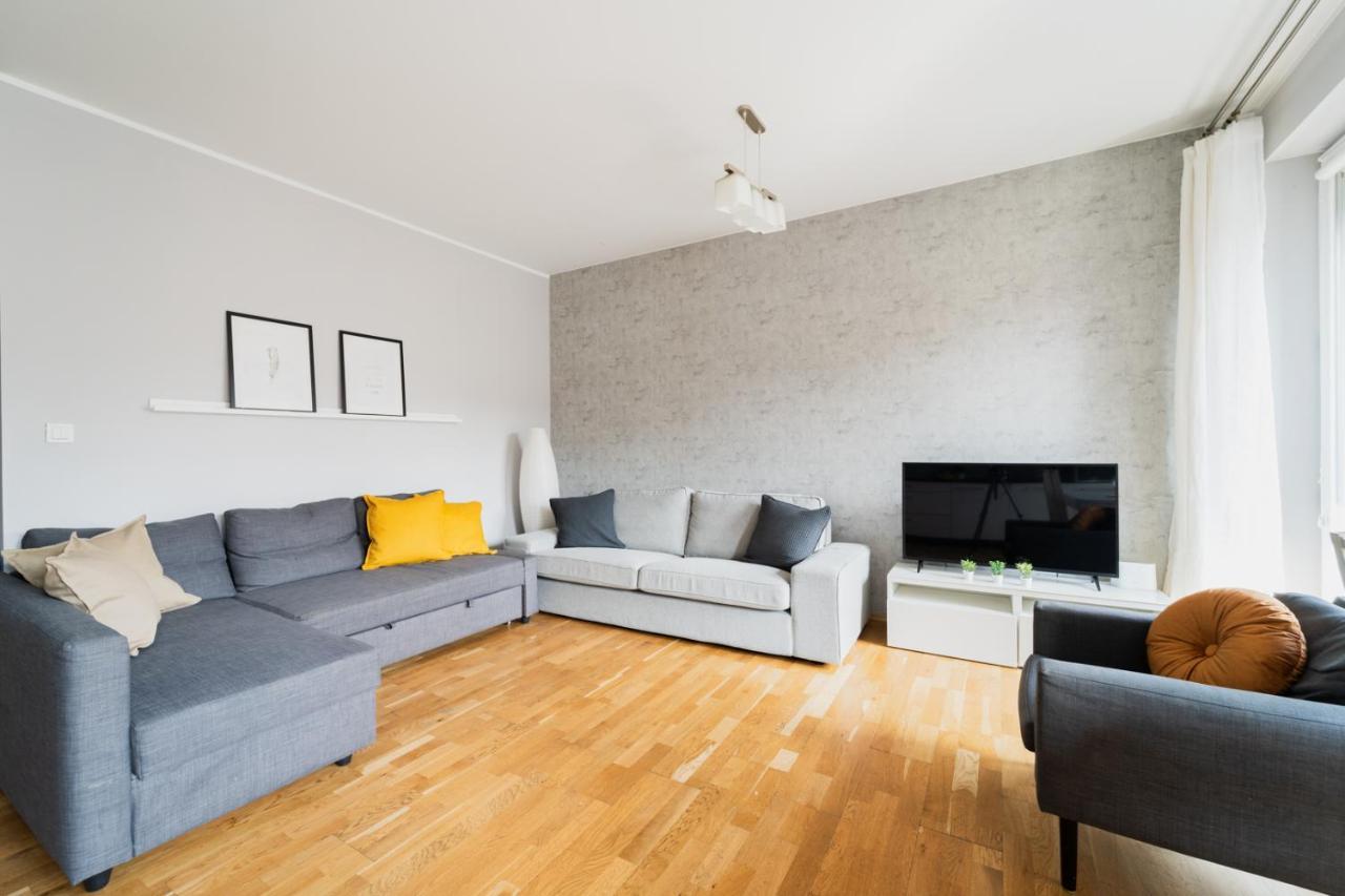 Big Apartment Old Town - 3 Rooms- 7 People-Lift- Near Town Hall Wroclaw Dış mekan fotoğraf