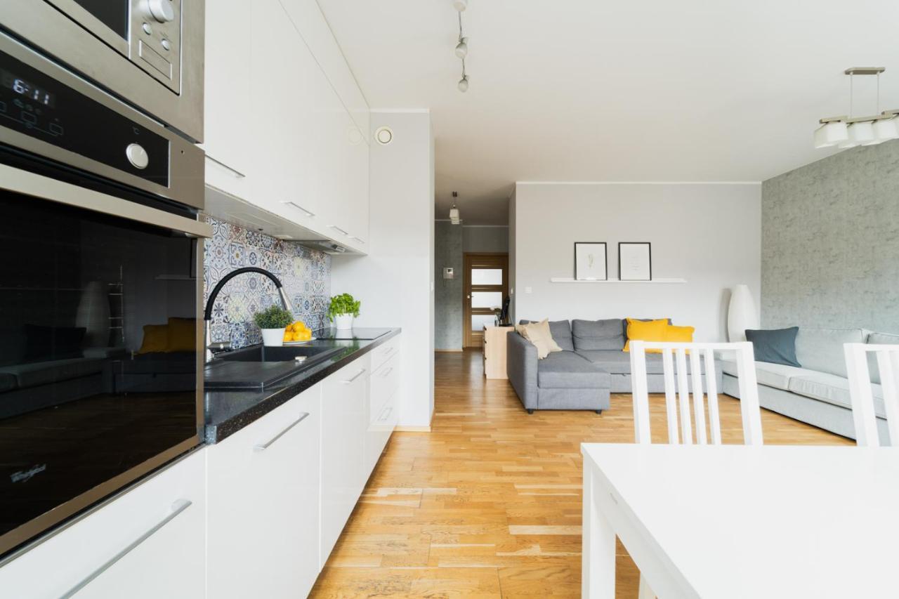 Big Apartment Old Town - 3 Rooms- 7 People-Lift- Near Town Hall Wroclaw Dış mekan fotoğraf