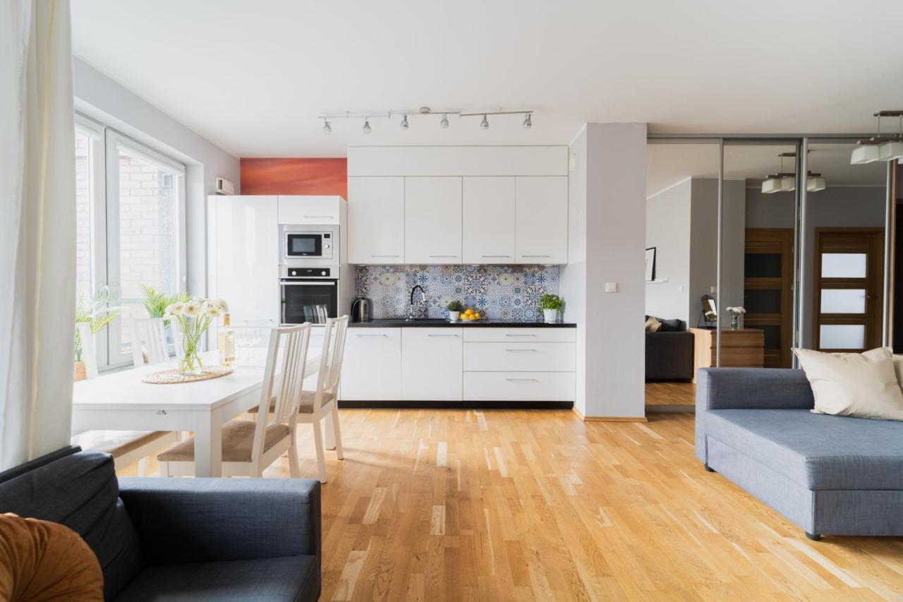 Big Apartment Old Town - 3 Rooms- 7 People-Lift- Near Town Hall Wroclaw Dış mekan fotoğraf